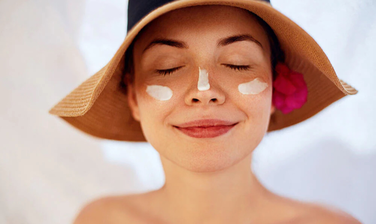 Güneş Kremi Kullanmanın Faydaları